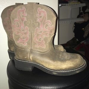 Pink Ariat short boots